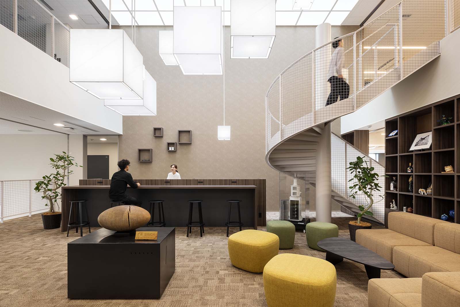 日本アイリッヒ株式会社　Eirich Innovation Center Japan